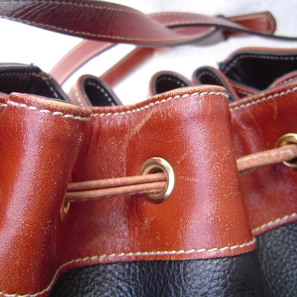 AUTHENTIC BALLY BLACK PEBBLE LEATHER DRAWSTRING SATCHEL EUC - Picture 13 of 16